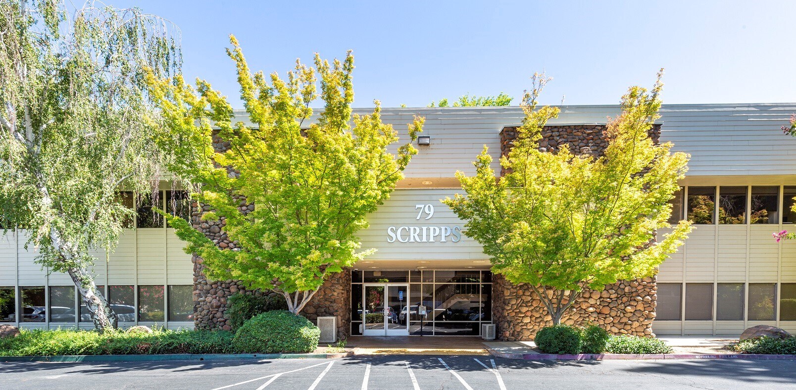 79 Scripps Dr, Sacramento, CA for lease Building Photo- Image 1 of 10