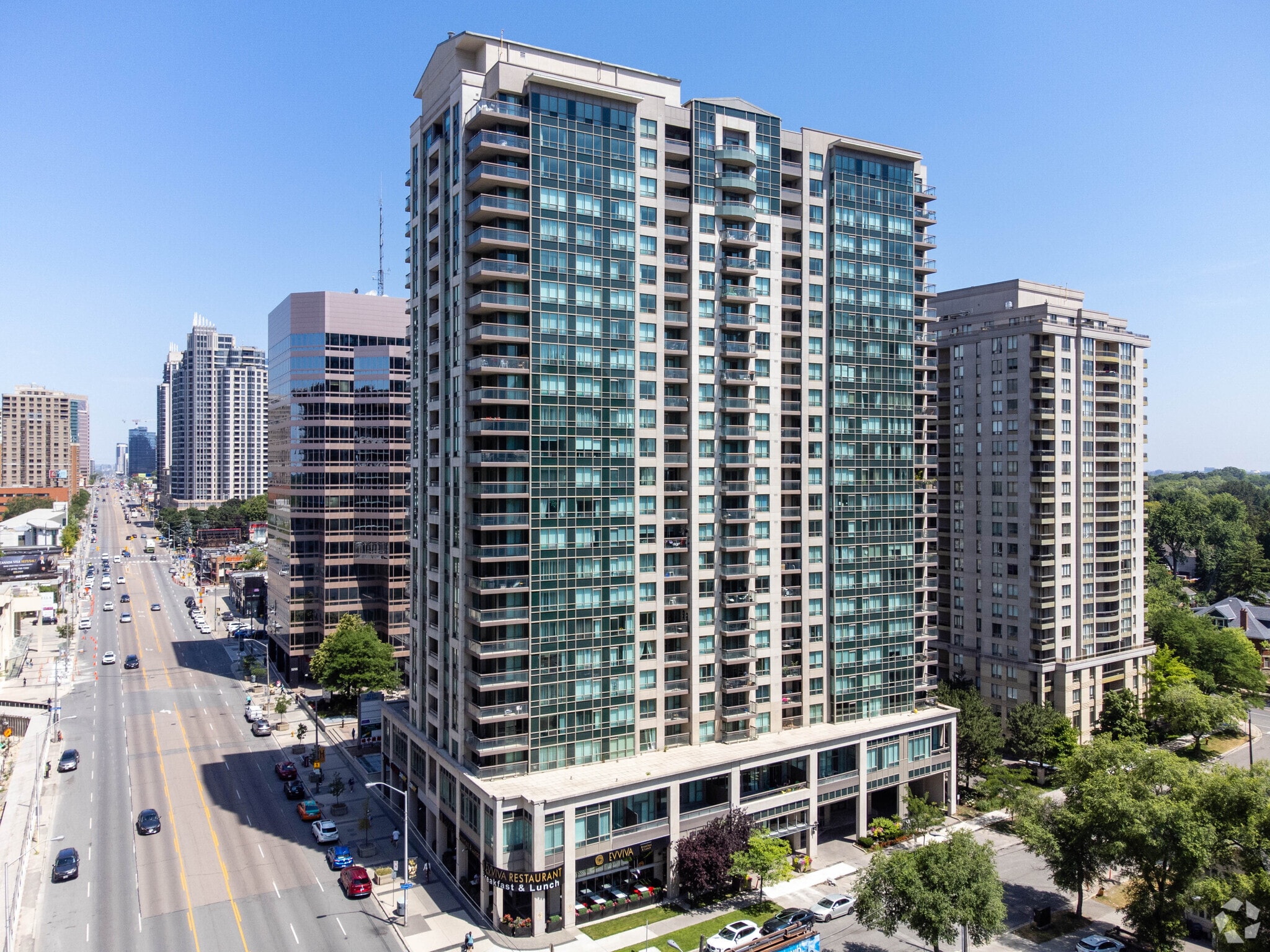 5225-5231 Yonge St, Toronto, ON for lease Primary Photo- Image 1 of 6