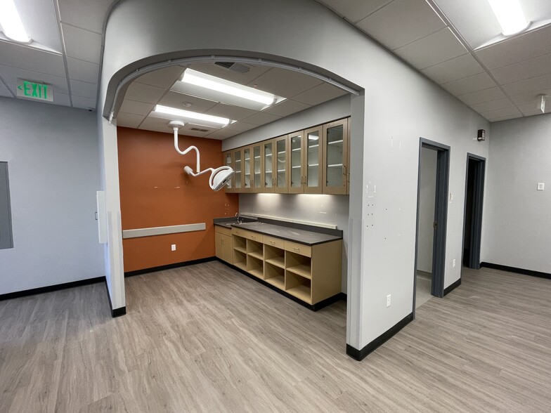 2709 Pelham Rd, Greenville, SC for lease - Building Photo - Image 3 of 3