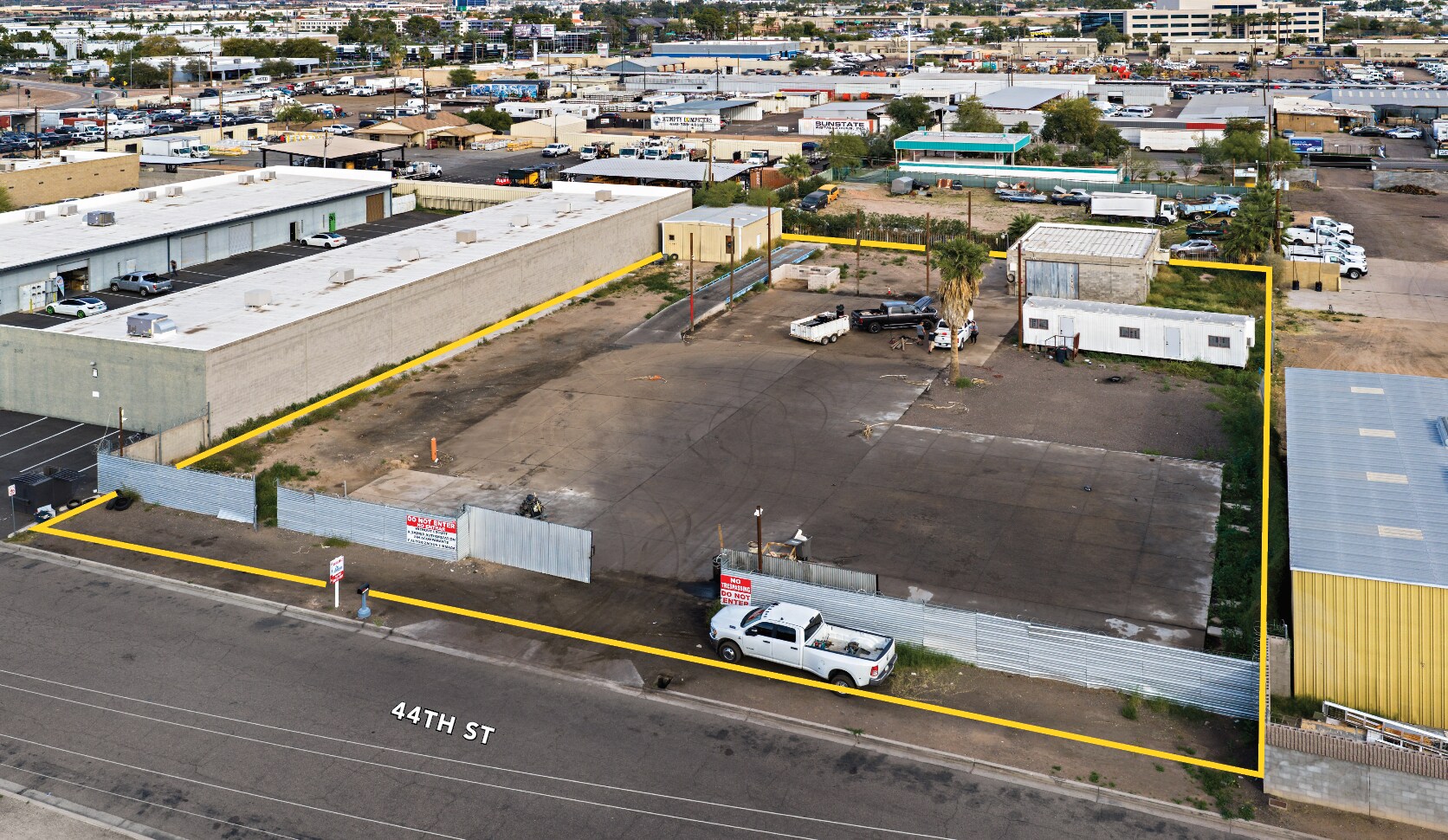 3013 S 44th St, Phoenix, AZ for lease Primary Photo- Image 1 of 7