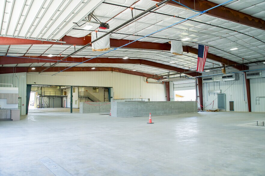 1314 State Docks Rd, Decatur, AL à louer - Photo du bâtiment - Image 3 de 11
