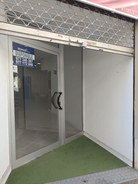 Retail in Reus, Tarragona for lease - Interior Photo - Image 2 of 3