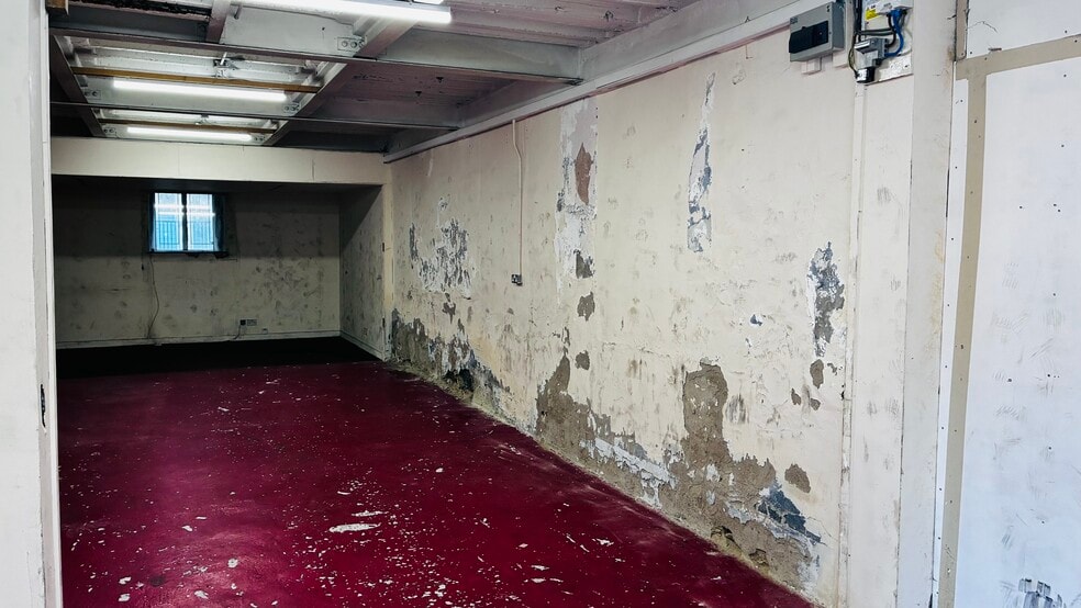 13 James St, Aberdeen for lease - Building Photo - Image 3 of 6