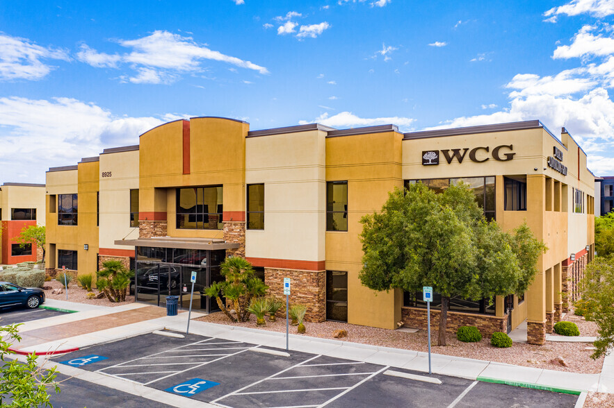 8925 W Post Rd, Las Vegas, NV for lease - Primary Photo - Image 1 of 5