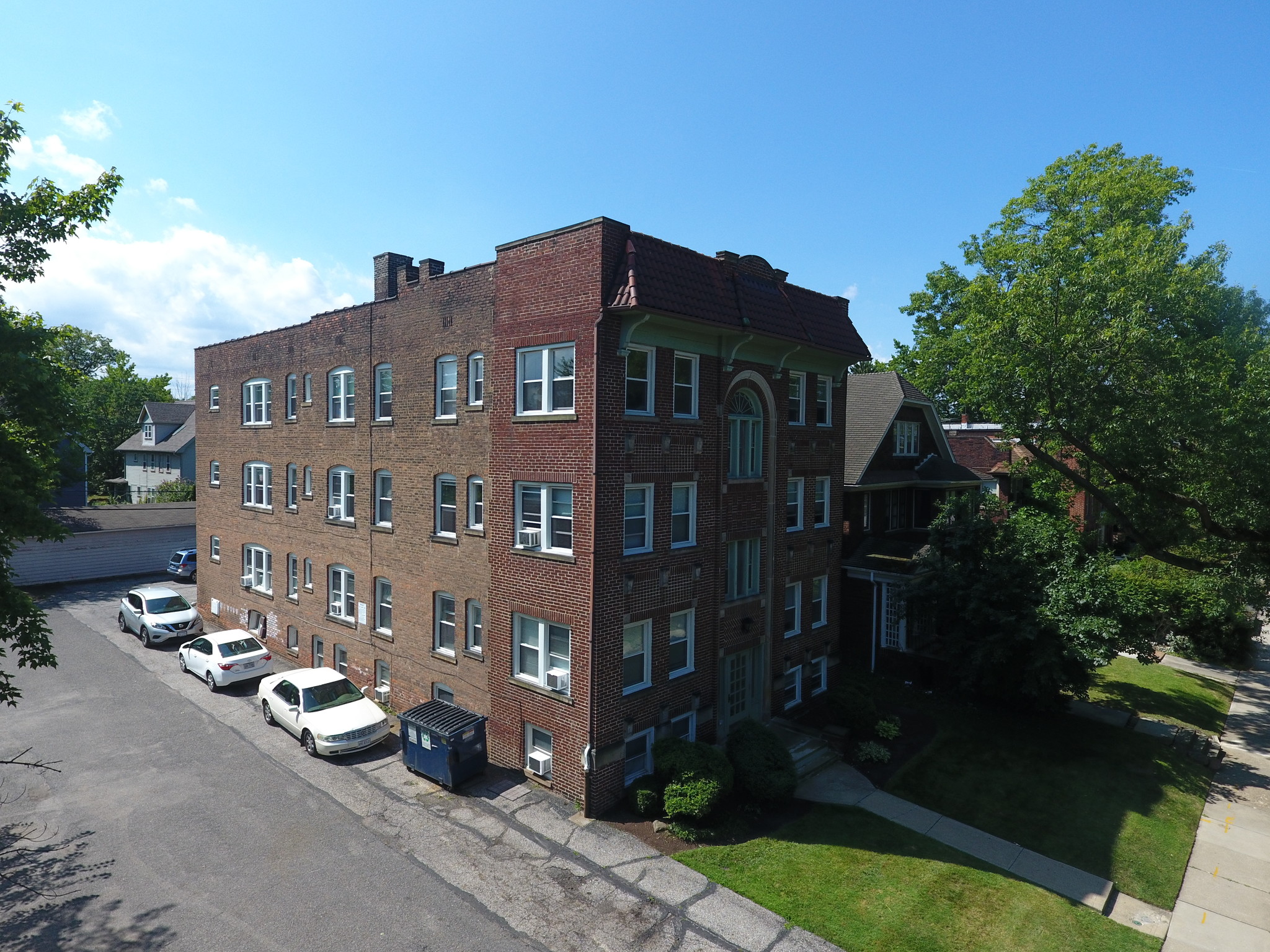 2600 Mayfield Rd, Cleveland Heights, OH for sale Primary Photo- Image 1 of 1