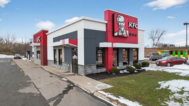 More details for 5682 S Transit Rd, Lockport, NY - Retail for Sale