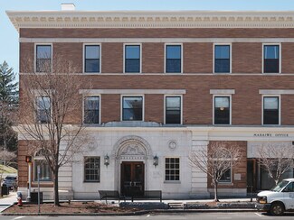 Plus de détails pour 6 Castle St, Great Barrington, MA - Bureau/Commerce de détail, Commerce de détail à louer