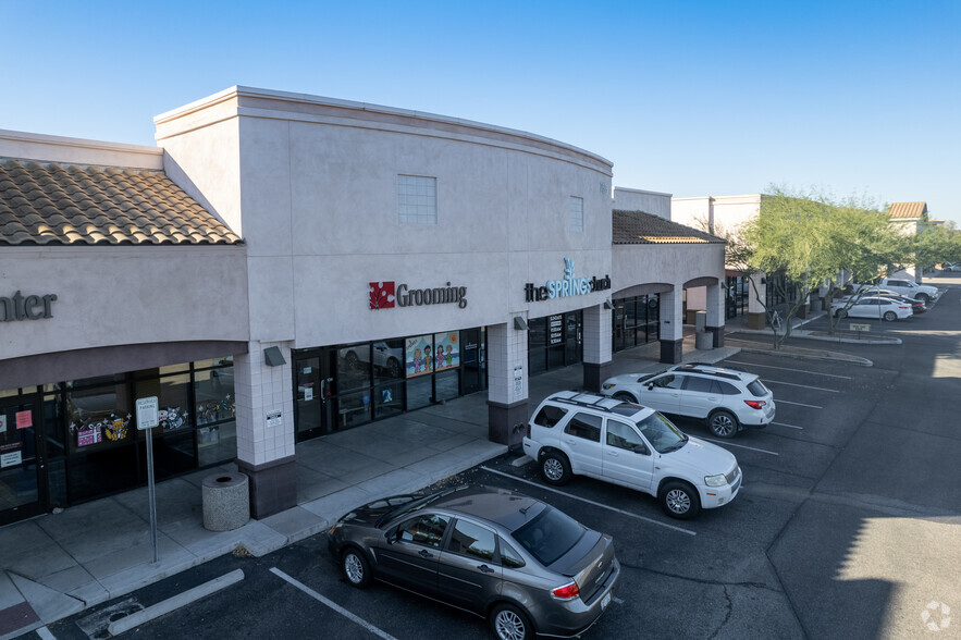 7555 W Twin Peaks Rd, Tucson, AZ à vendre - Photo principale - Image 1 de 1