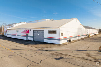 Plus de détails pour 310 Union St, Russiaville, IN - Industriel à vendre