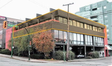 1412 W 7th Ave, Vancouver, BC à louer Photo du bâtiment- Image 1 de 7