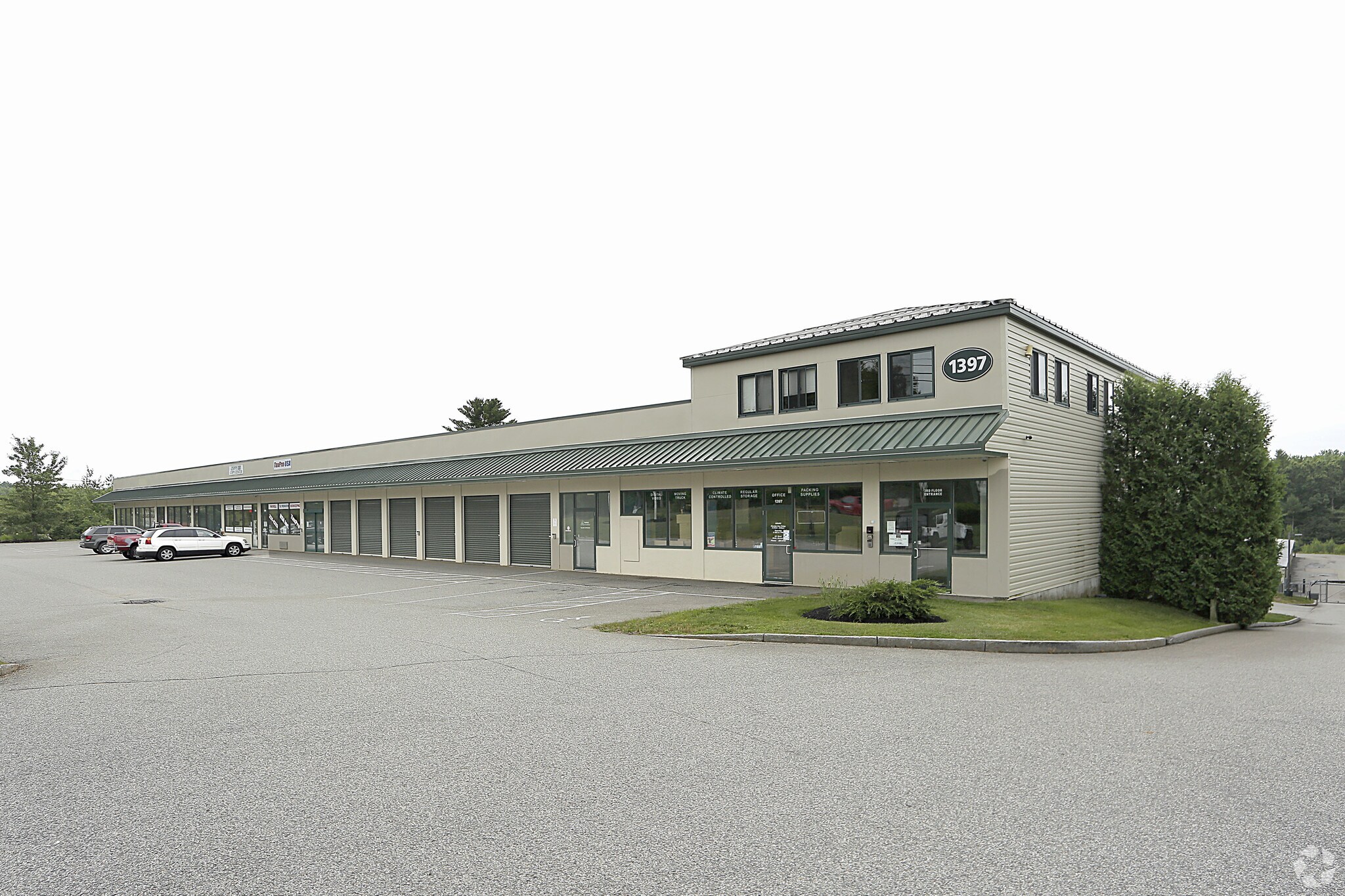 1397 Main St, Sanford, ME à louer Photo principale- Image 1 de 9