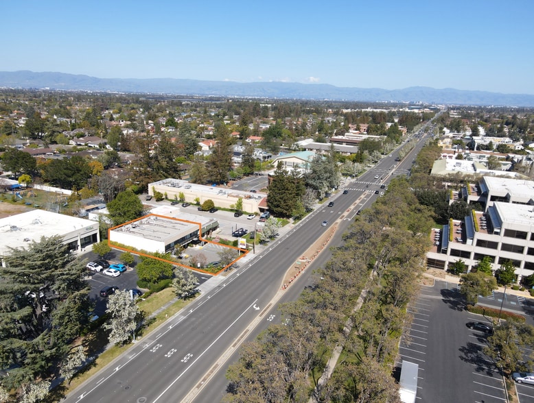 20311 Stevens Creek Blvd, Cupertino, CA for lease - Building Photo - Image 2 of 10