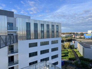 Plus de détails pour Rue Victor Schoelcher, Saint-Herblain - Bureau à vendre