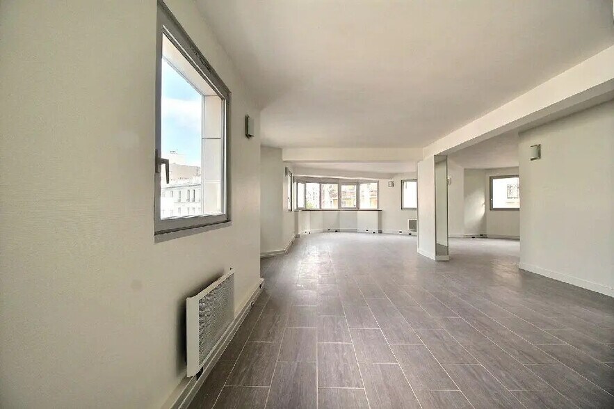 18 Rue Mademoiselle, Paris for lease - Interior Photo - Image 3 of 9