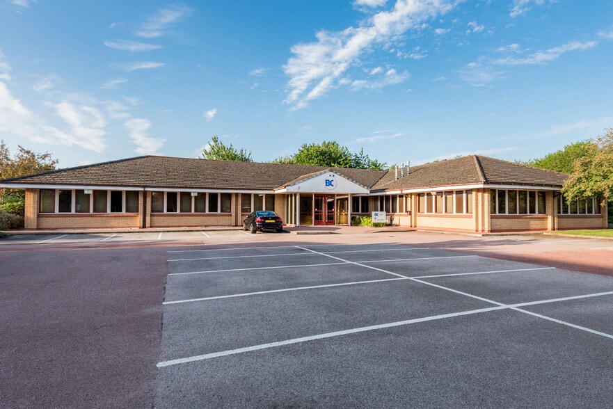 Hampton Ct, Runcorn for lease - Building Photo - Image 1 of 5