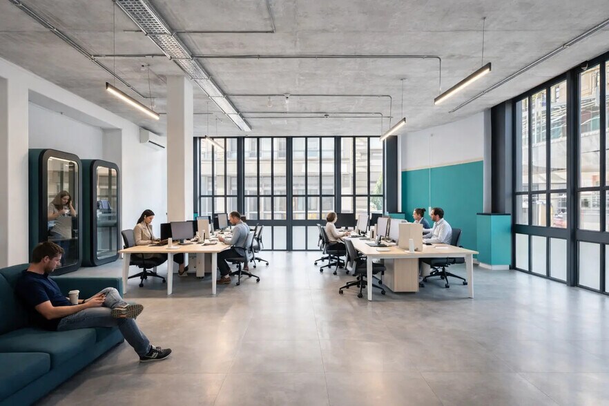 Office in Paris for sale - Interior Photo - Image 2 of 3