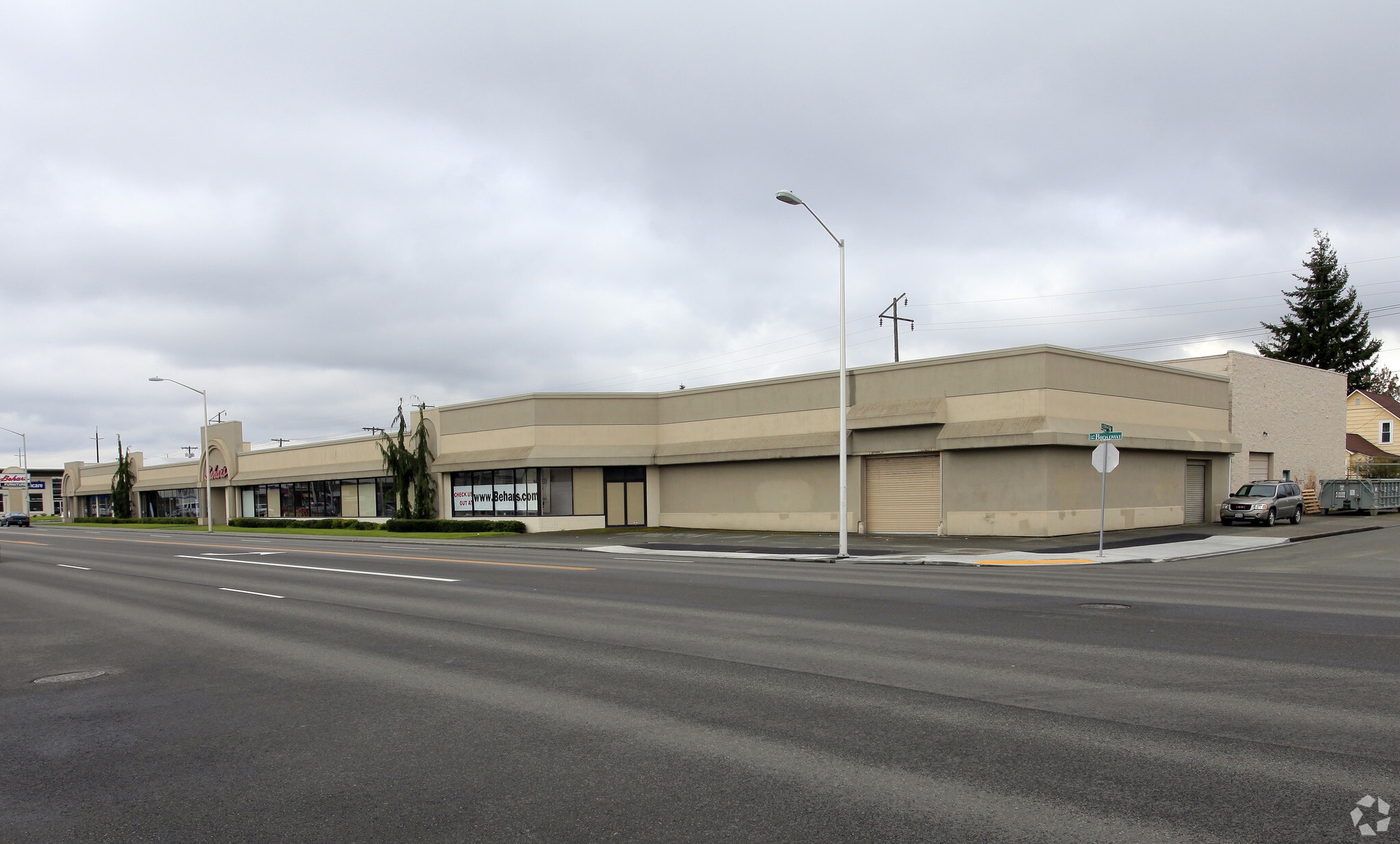 2105 Broadway, Everett, WA for sale Primary Photo- Image 1 of 5