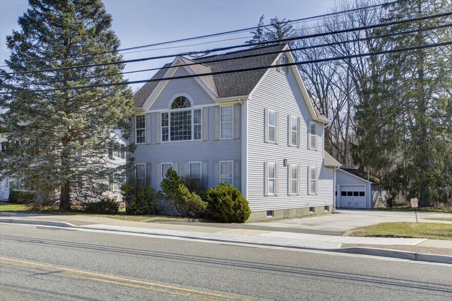 27 Main St, Sparta, NJ à vendre - Photo du bâtiment - Image 3 de 23