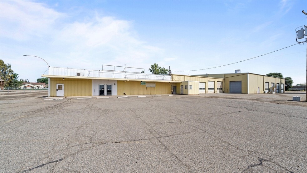1722 Morgan Rd, Sunnyside, WA for sale - Building Photo - Image 2 of 49