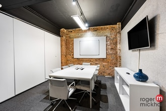45 Evans St, Balmain for lease Interior Photo- Image 1 of 5