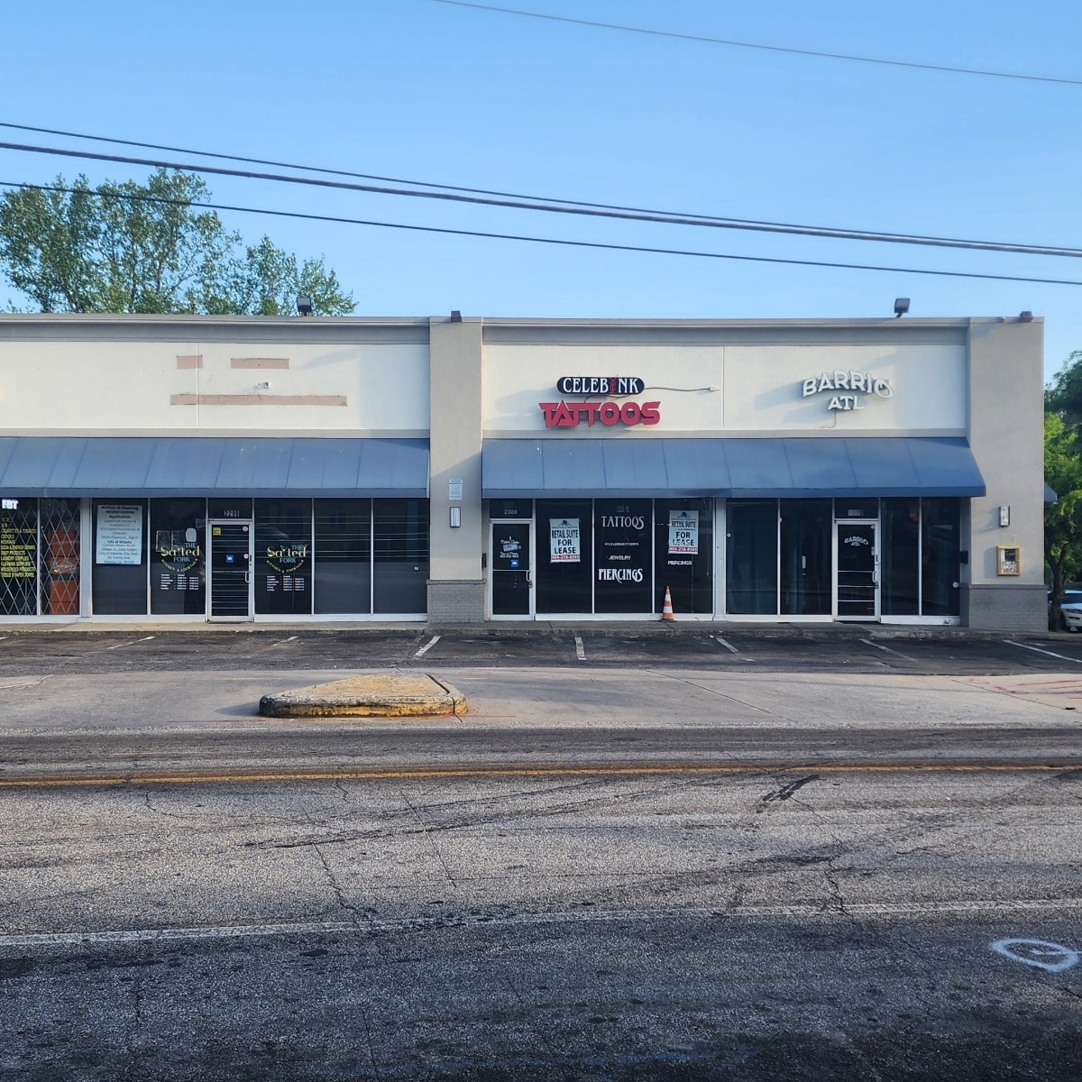 2290-2310 Cascade Rd SW, Atlanta, GA for lease Building Photo- Image 1 of 5