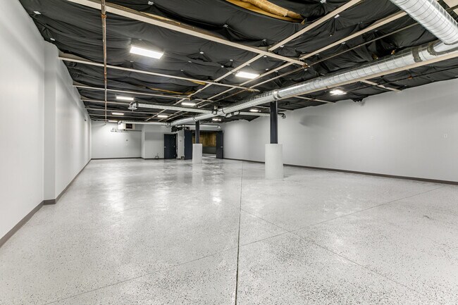 Plus de détails pour 2700 W Rasmussen Rd, Park City, UT - Commerce de détail à louer
