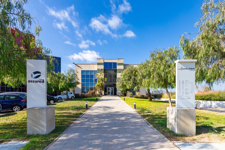 Carrer de la Selva, 18, El Prat de Llobregat, Barcelona à louer - Photo du bâtiment - Image 3 de 26