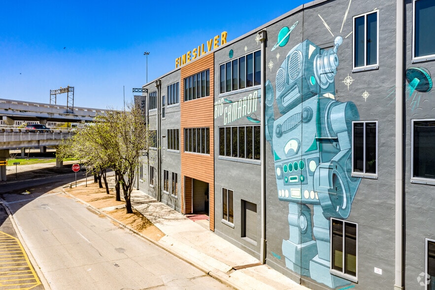 816 Camaron St, San Antonio, TX for sale - Primary Photo - Image 1 of 19