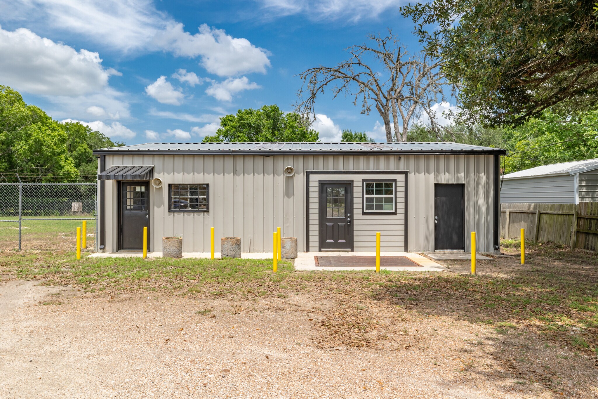 530 Seydler st, Gonzales, TX for sale Primary Photo- Image 1 of 21
