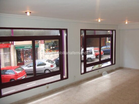 Commerce de détail dans Cáceres à vendre - Photo du bâtiment - Image 3 de 9