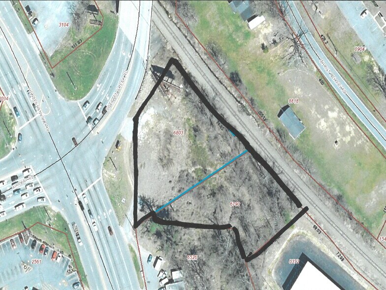 99999 Sweeten Creek Rd, Asheville, NC à vendre - Photo principale - Image 2 de 2