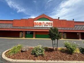 1921 Oroville Dam Blvd, Oroville, CA à louer Photo du bâtiment- Image 1 de 7