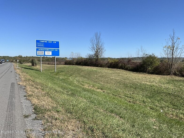 12600 State Route 9W, West Coxsackie, NY for sale - Building Photo - Image 3 of 7