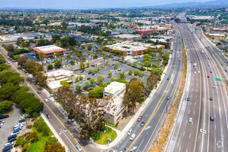 2095 W Vista Way, Vista, CA - AÉRIEN  Vue de la carte - Image1