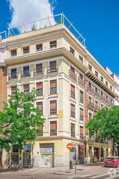 Calle Gutemberg, 7, Madrid, Madrid for lease - Primary Photo - Image 1 of 2