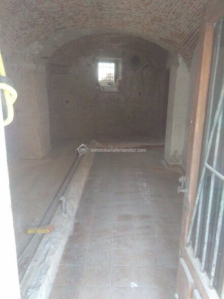 Commerce de détail dans Cáceres, Cáceres à vendre - Photo du bâtiment - Image 1 de 10