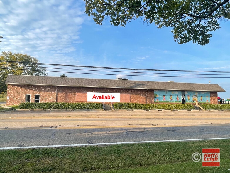 2254 Locust St SW, Canal Fulton, OH for lease - Building Photo - Image 2 of 5