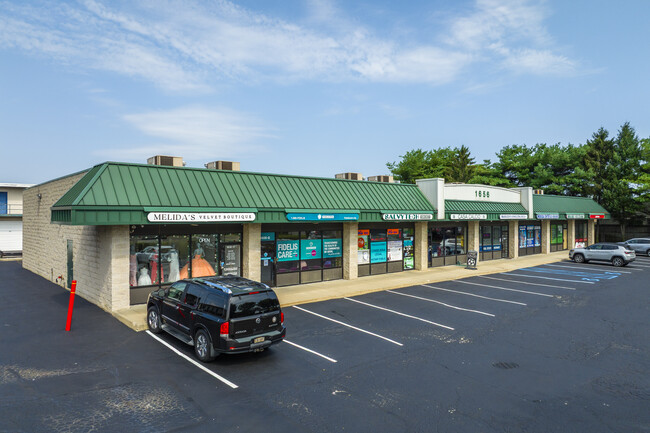 Plus de détails pour 1656 Fifth Ave, Bay Shore, NY - Bureau/Commerce de détail à louer