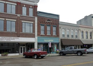 Plus de détails pour 212 N Liberty St, Jackson, TN - Commerce de détail à vendre