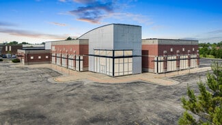 Plus de détails pour 2015 N Rand Rd, Palatine, IL - Commerce de détail à vendre