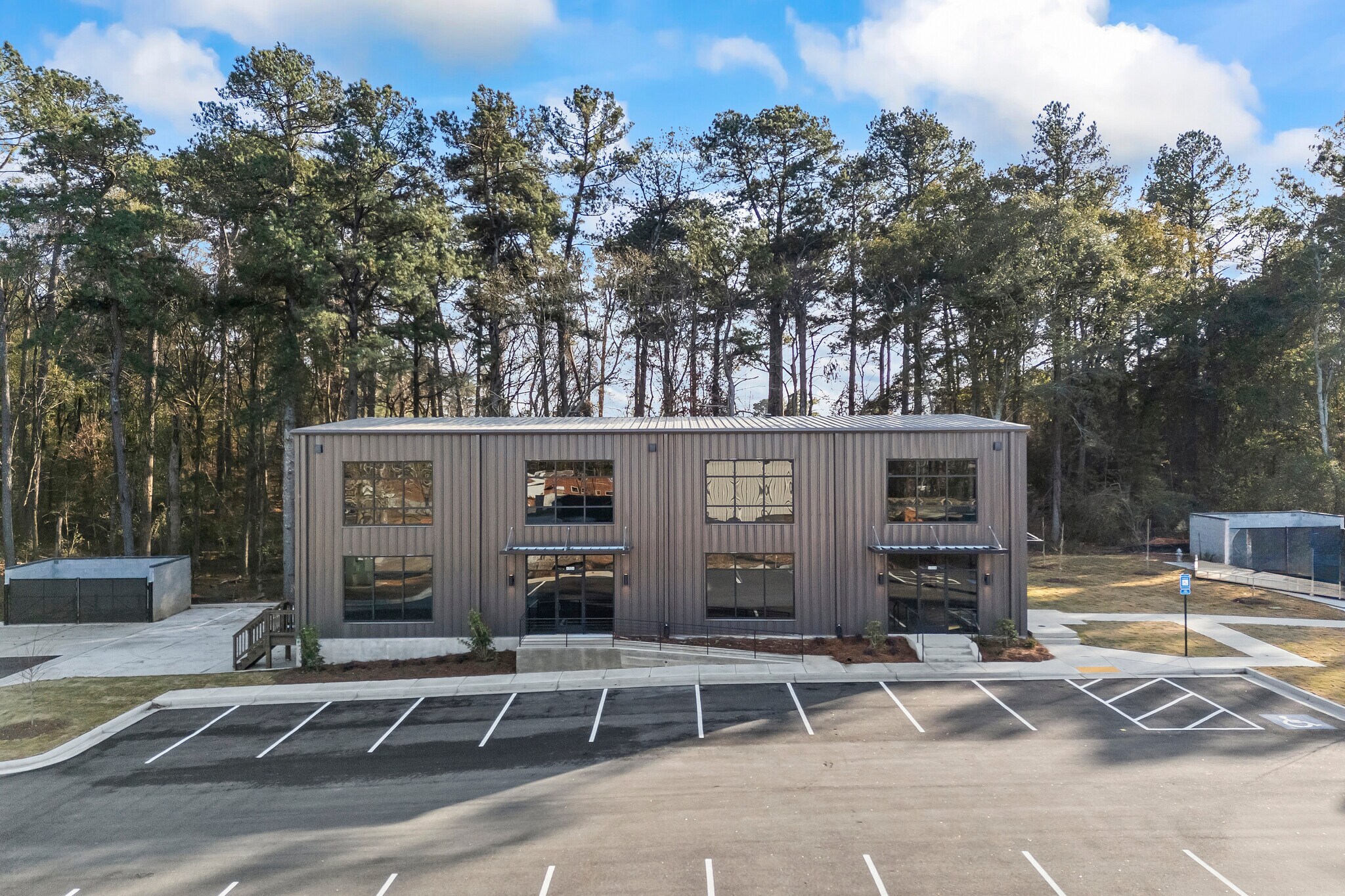 161 Fritz Mar Ln - Bldg 600, Athens, GA à louer Photo principale- Image 1 de 39