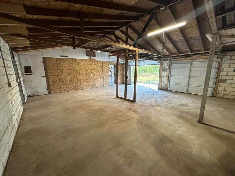 2466 Georgia Highway 20 NE, Conyers, GA à louer - Photo du bâtiment - Image 3 de 4