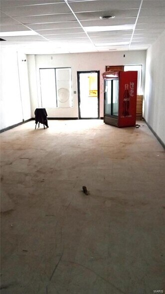 4341 Shreve Ave, Saint Louis, MO à vendre - Photo intérieure - Image 2 de 5