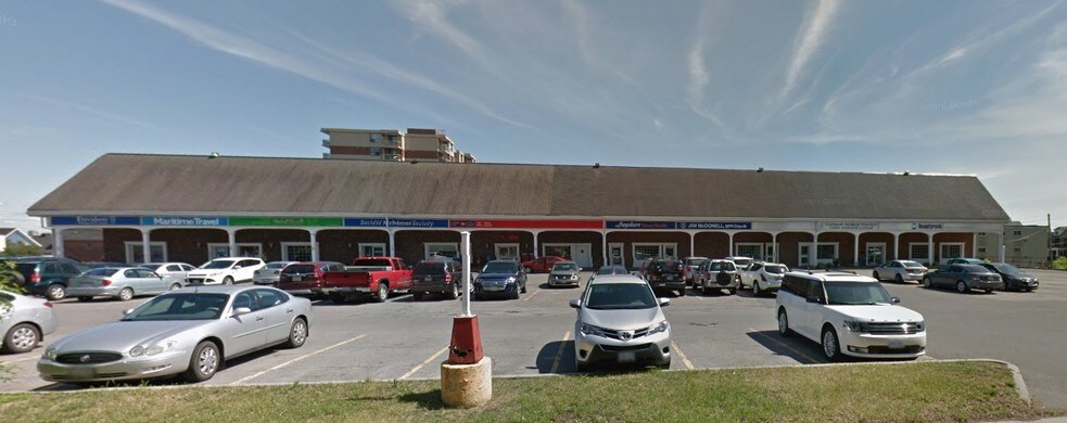 100-126 Second St W, Cornwall, ON à louer - Photo du bâtiment - Image 2 de 2