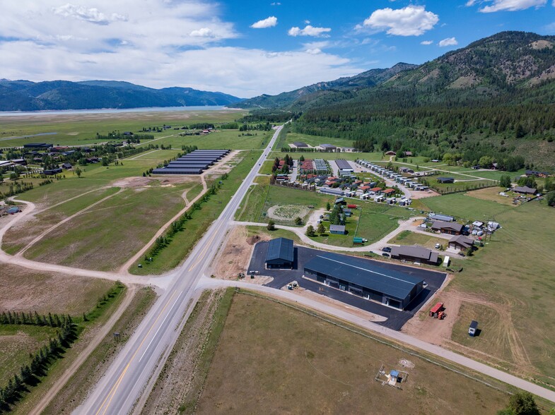 856 Elkhorn Drive Lot #1 of Alpine Business park, Alpine, WY à vendre - Photo intérieure - Image 3 de 36
