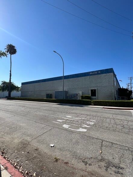711 S Palm Ave, Alhambra, CA for lease - Building Photo - Image 3 of 4