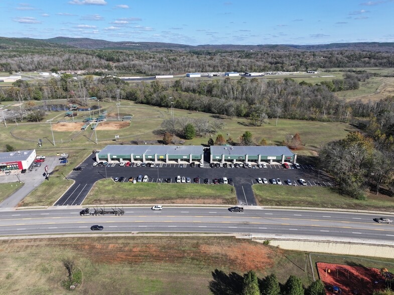 230 Highway 65 N, Clinton, AR à vendre - Photo du bâtiment - Image 2 de 3
