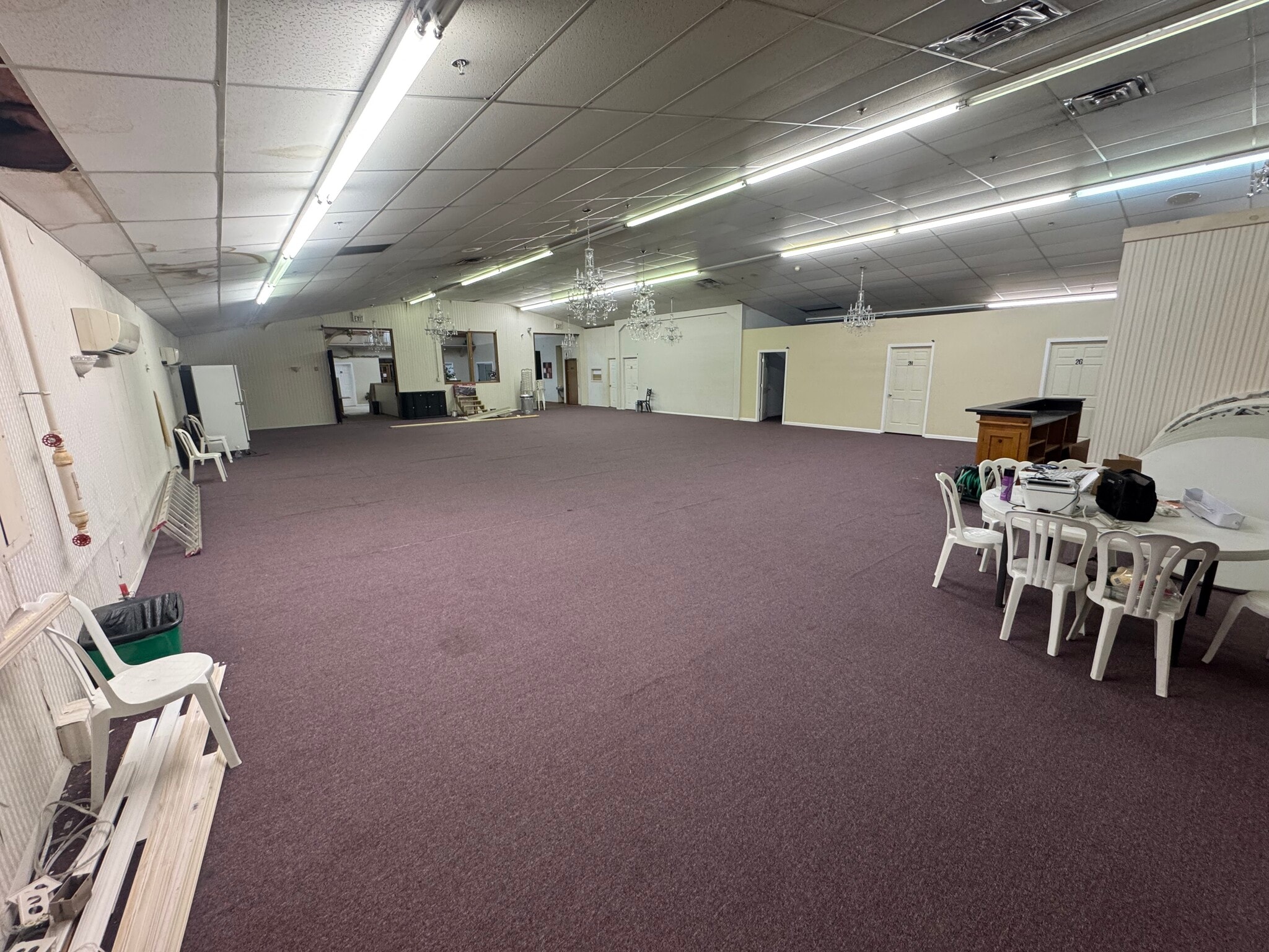 4621 Shrank Dr, Independence, MO for lease Interior Photo- Image 1 of 2