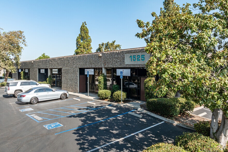 1525 W 13th St, Upland, CA for lease - Building Photo - Image 2 of 7