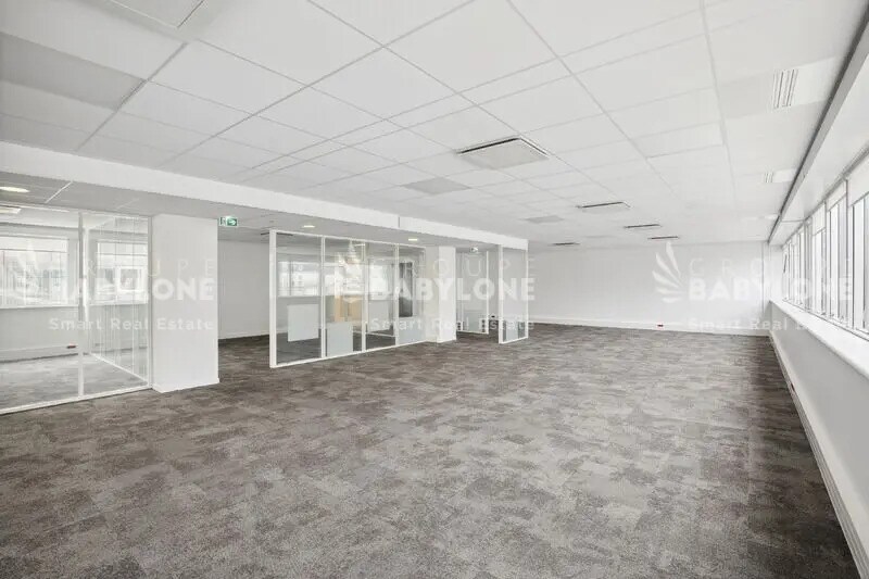 Bureau dans Issy-Les-Moulineaux à vendre - Photo du bâtiment - Image 3 de 15